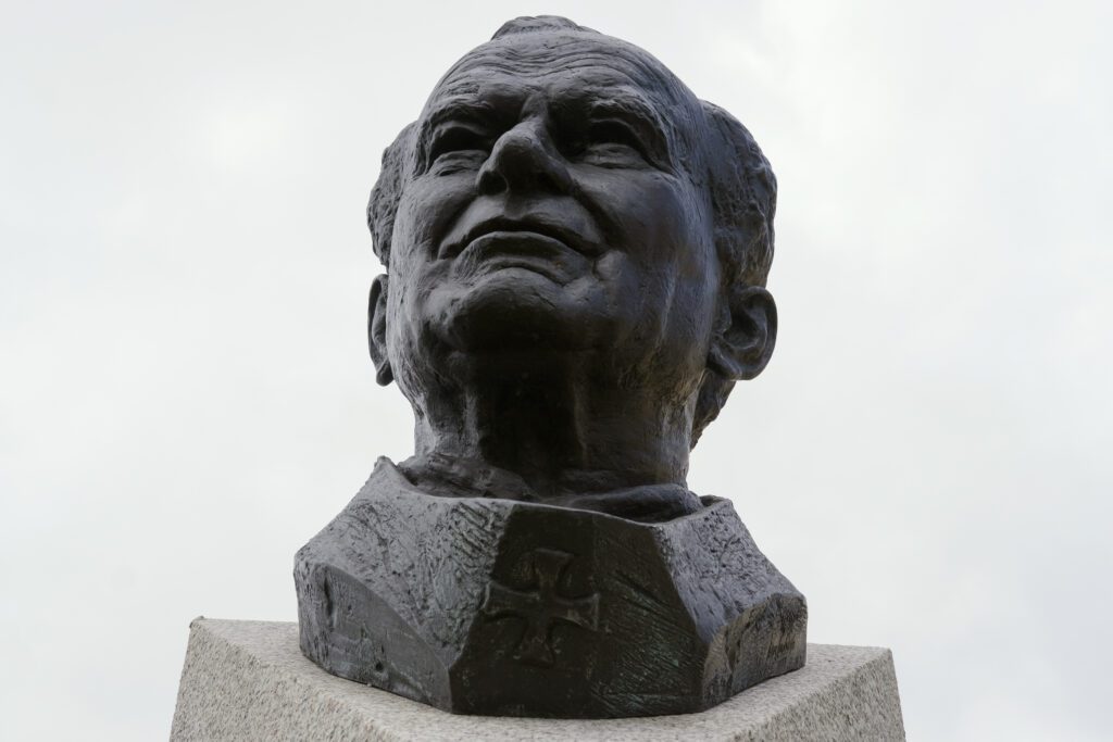 Busto de Papa João Paulo II